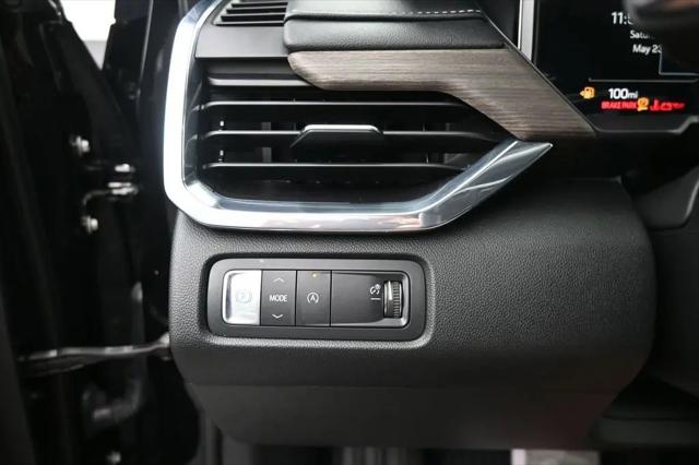 2024 GMC Acadia FWD Denali