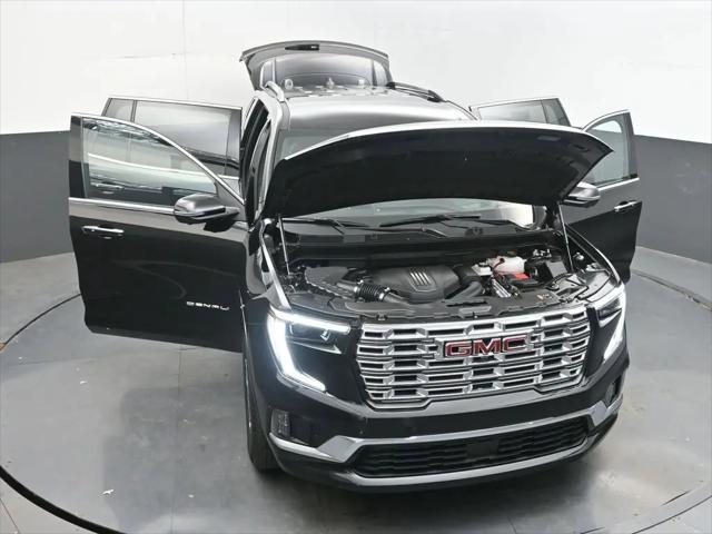 2024 GMC Acadia FWD Denali
