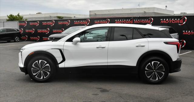 2024 Chevrolet V Blazer eAWD 2LT