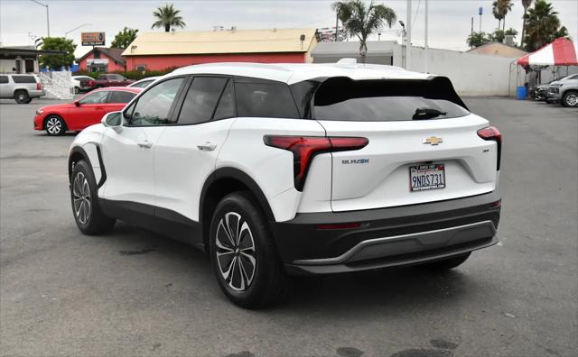 2024 Chevrolet V Blazer eAWD 2LT