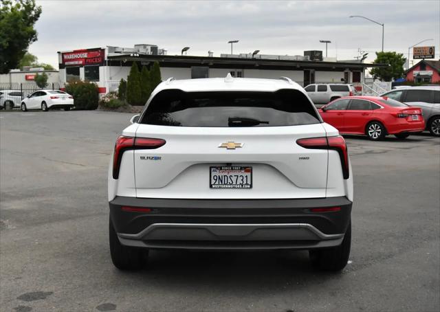 2024 Chevrolet V Blazer eAWD 2LT