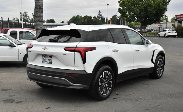 2024 Chevrolet V Blazer eAWD 2LT