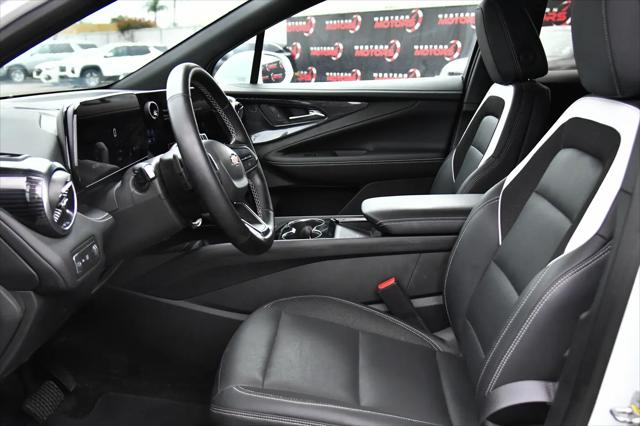 2024 Chevrolet V Blazer eAWD 2LT