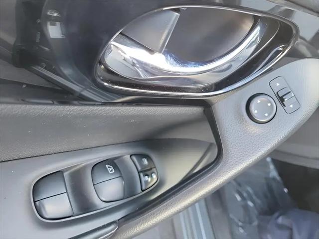 2019 Nissan Rogue Sport SV