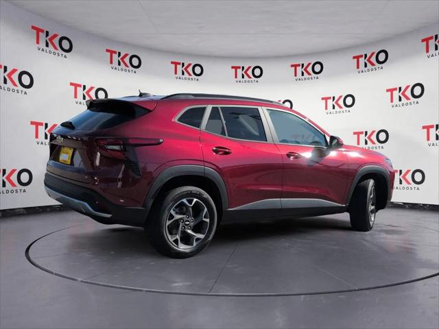 2024 Chevrolet Trax FWD LT