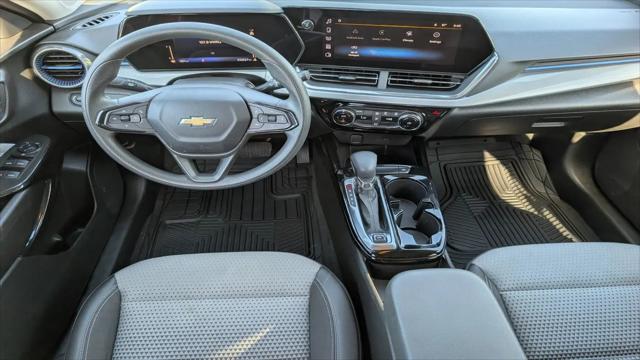 2024 Chevrolet Trax FWD LT