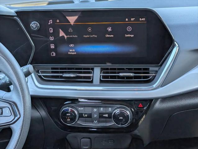 2024 Chevrolet Trax FWD LT