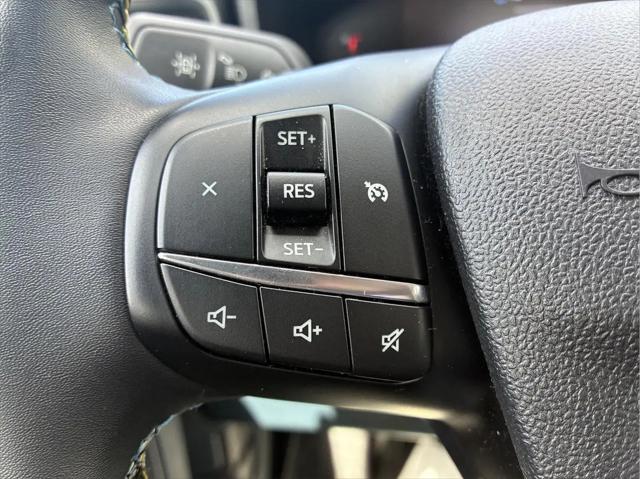 2025 Ford Maverick Lobo Standard