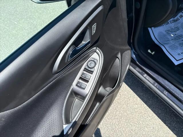 2022 Chevrolet Malibu FWD 1FL
