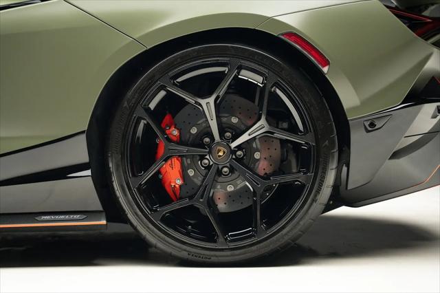 2024 Lamborghini Revuelto Revuelto
