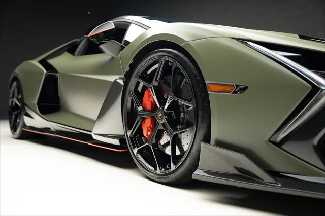 2024 Lamborghini Revuelto Revuelto