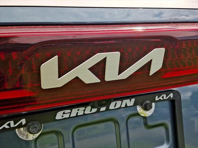 2024 Kia Carnival MPV SX Prestige