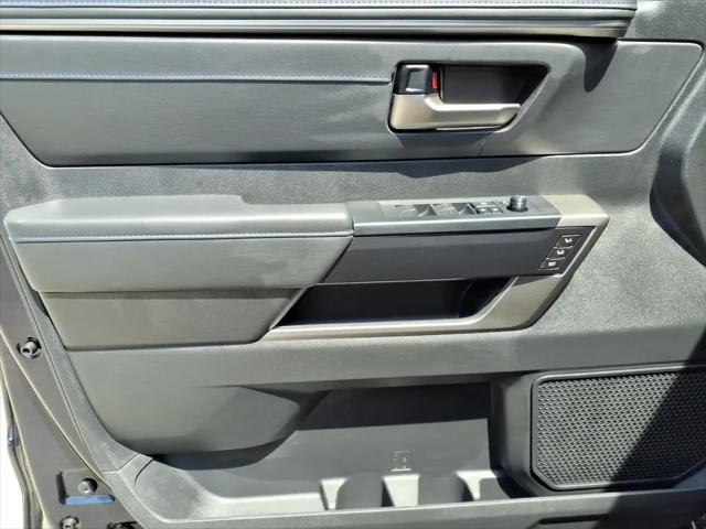 2026 Toyota Tundra Platinum Hybrid CrewMax 5.5' Bed