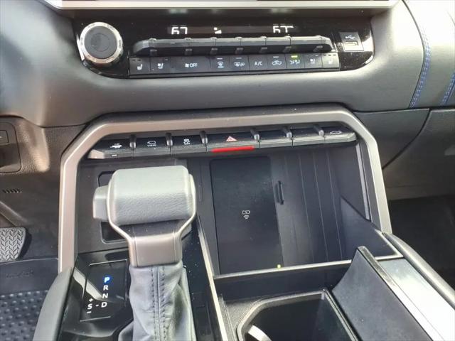 2026 Toyota Tundra Platinum Hybrid CrewMax 5.5' Bed
