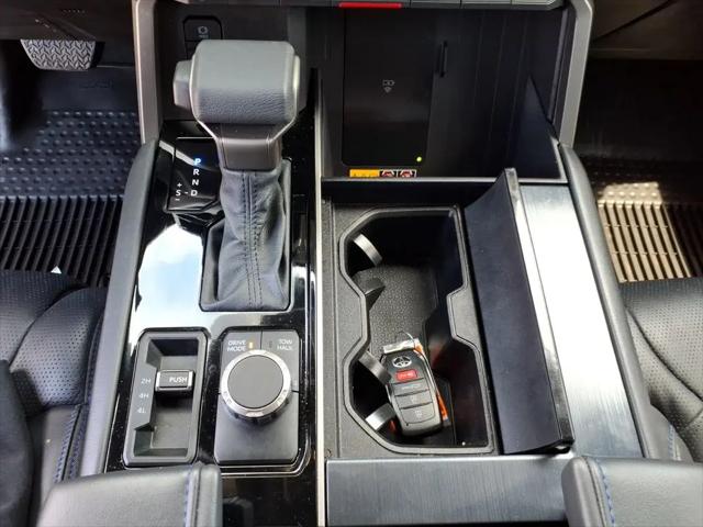 2026 Toyota Tundra Platinum Hybrid CrewMax 5.5' Bed