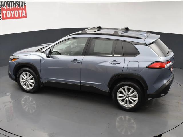 2023 Toyota Corolla Cross LE