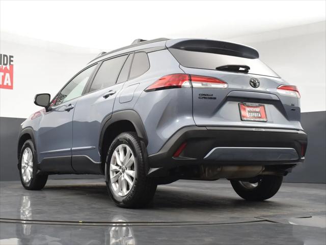 2023 Toyota Corolla Cross LE