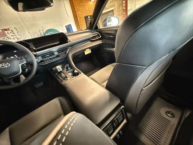 2026 Toyota Crown Platinum