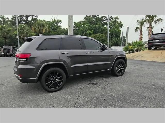 2020 Jeep Grand Cherokee Altitude 4x2