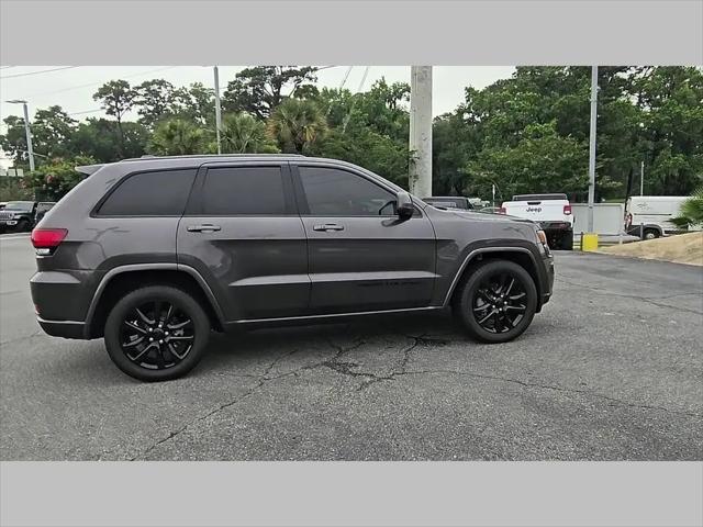 2020 Jeep Grand Cherokee Altitude 4x2