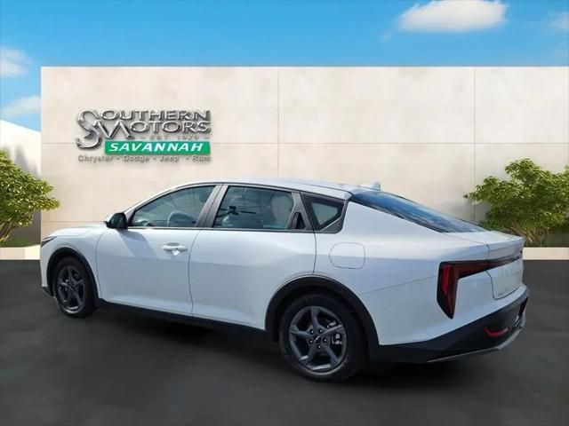 2025 Kia K4 LXS