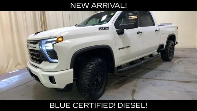 2024 Chevrolet Silverado 2500HD 4WD Crew Cab Standard Bed LT