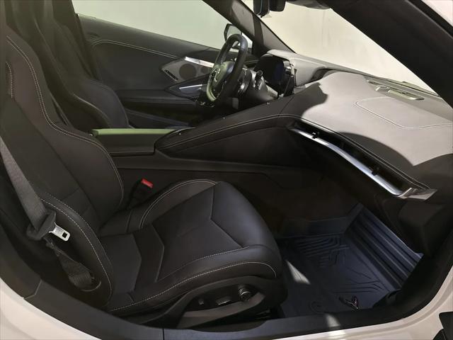 2024 Chevrolet Corvette 2LT