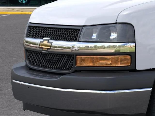 2026 Chevrolet Express Cargo Van 2500 Regular Wheelbase, WT, RWD