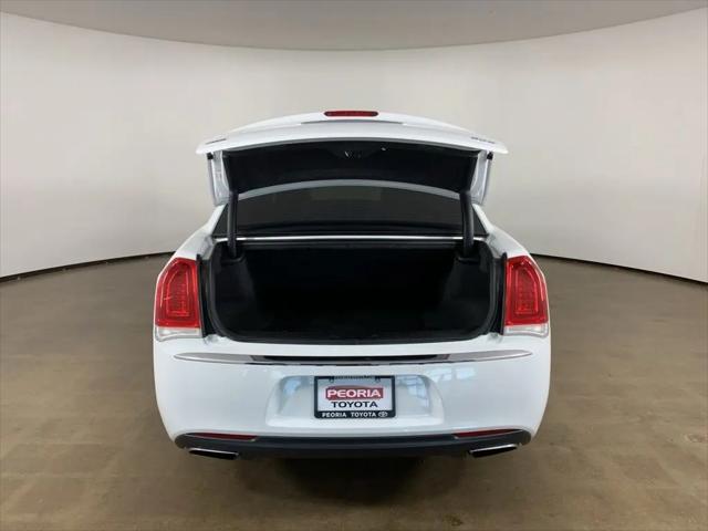 2018 Chrysler 300 Limited AWD