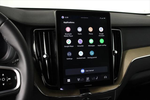 2026 Volvo XC60 B5 Core