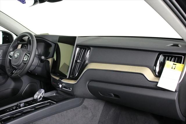 2026 Volvo XC60 B5 Core