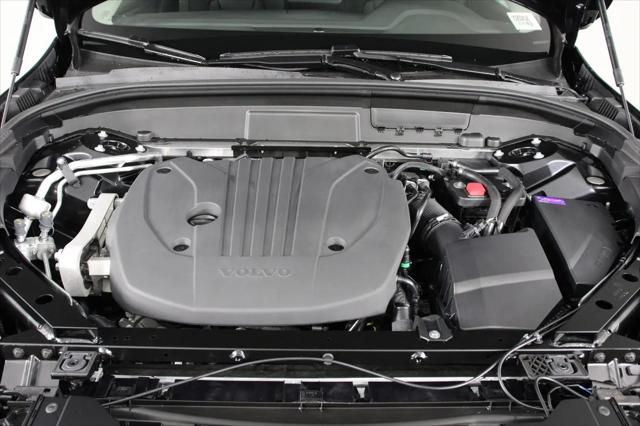 2026 Volvo XC60 B5 Core