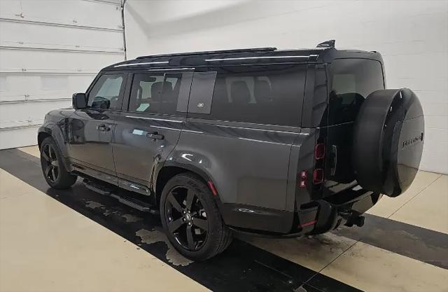 2024 Land Rover Defender 130 P400 X-Dynamic SE