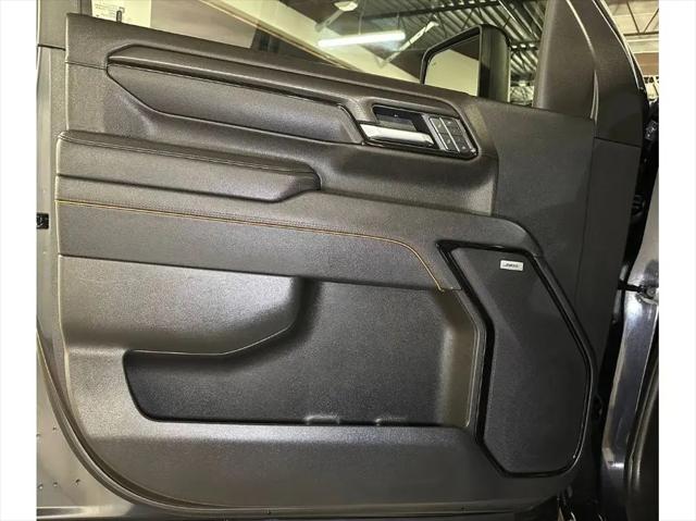 2025 GMC Sierra 2500HD 4WD Crew Cab Standard Bed AT4