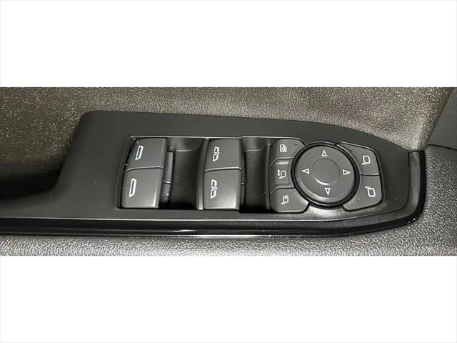 2025 GMC Sierra 2500HD 4WD Crew Cab Standard Bed AT4