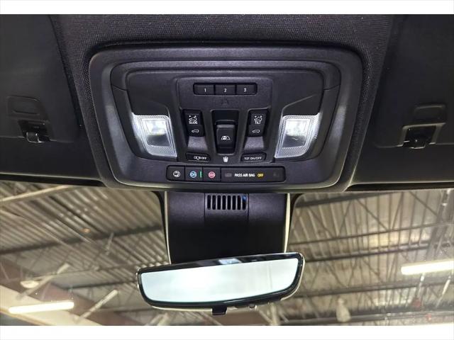 2025 GMC Sierra 2500HD 4WD Crew Cab Standard Bed AT4