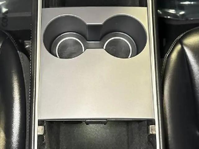 2022 Tesla Model 3 Long Range Dual Motor All-Wheel Drive
