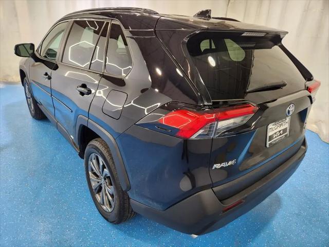 2022 Toyota RAV4 Hybrid XLE Premium