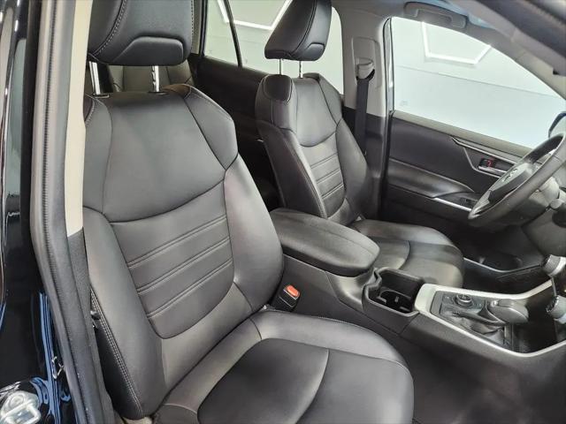 2022 Toyota RAV4 Hybrid XLE Premium
