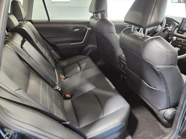 2022 Toyota RAV4 Hybrid XLE Premium