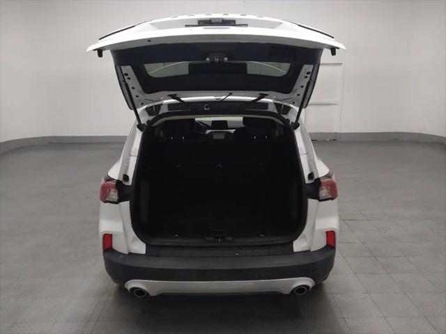 2020 Ford Escape SE