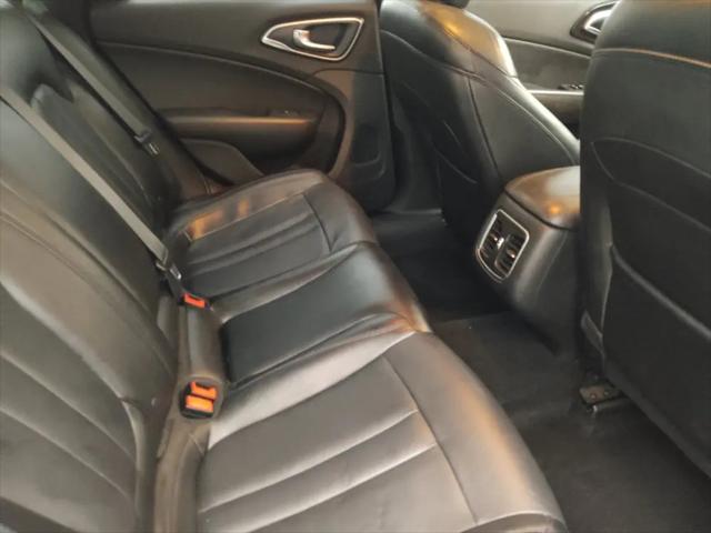 2015 Chrysler 200 C