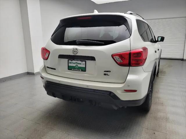 2019 Nissan Pathfinder SL