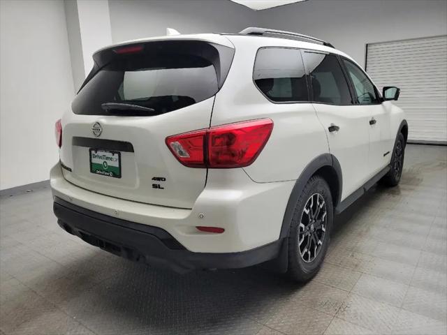 2019 Nissan Pathfinder SL