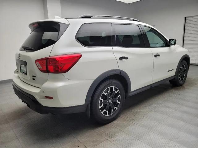 2019 Nissan Pathfinder SL
