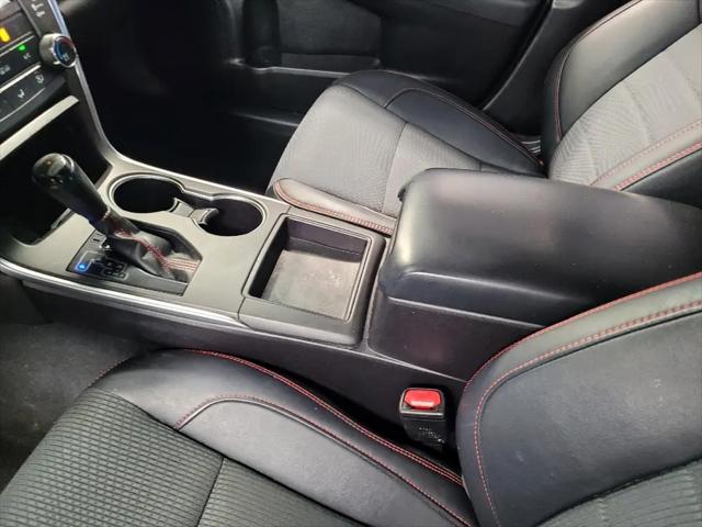 2017 Toyota Camry SE