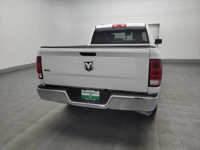 2019 Ram 1500 Classic SLT Crew Cab 4x2 6'4" Box