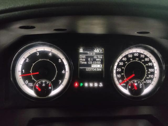 2019 Ram 1500 Classic SLT Crew Cab 4x2 6'4" Box