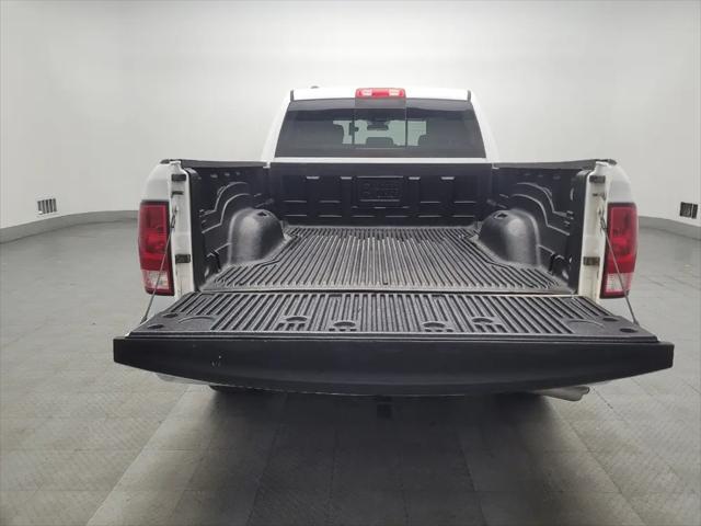 2019 Ram 1500 Classic SLT Crew Cab 4x2 6'4" Box