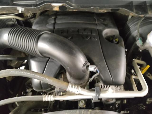2019 Ram 1500 Classic SLT Crew Cab 4x2 6'4" Box